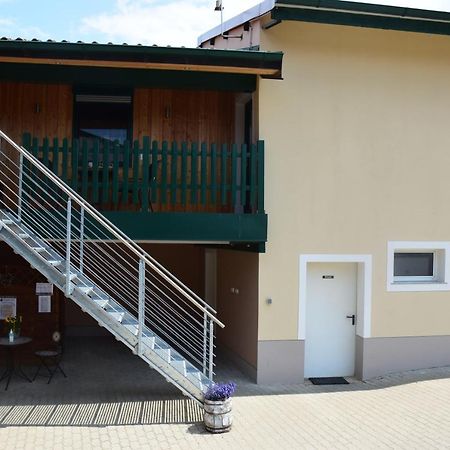 Rebenhof Schwalm Apartment Herrnbaumgarten Ngoại thất bức ảnh